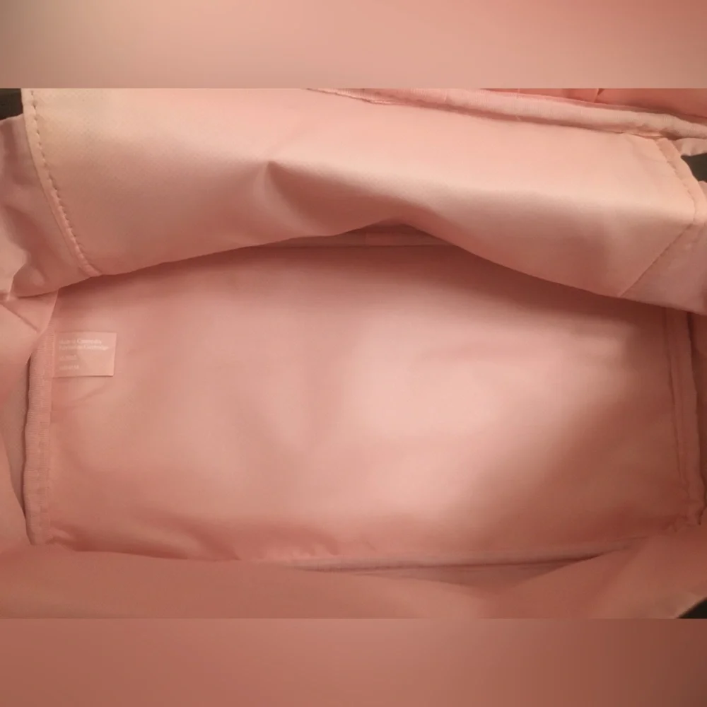 NWT Victoria's Secret Travel Case Bag Black Satin Gold Logo - Picture 7 of 7